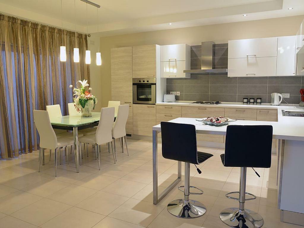 Tas-Sellum Residence เมลลิฮา ภายนอก รูปภาพ